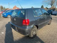 Usata VW Polo 2000 Grigio Berlina