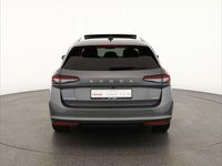 Gebraucht Skoda Superb 193 PS (141 kW) 2024 Grau Kombi