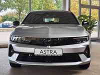 Neu Opel Astra 131 PS (96 kW) 2025 Kristall silber Limousine