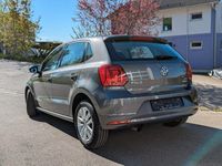 Gebraucht VW Polo Comfortline 90 PS (66 kW) 2016 Grau Limousine