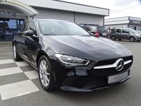 Gebraucht Mercedes CLA180 Shooting Brake 136 PS (100 kW) 2020 Schwarz Kombi
