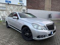 Gebraucht Mercedes E200 Elegance 184 PS (135 kW) 2009 Silber Limousine