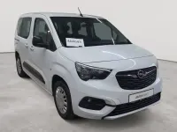 Gebraucht Opel Combo Life Edition 102 PS (75 kW) 2023 Kaolin weiß Van / Kleinbus