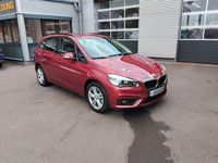 Gebraucht BMW 225 Advantage 231 PS (169 kW) 2016 Rot Kombi