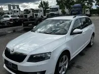 Gebraucht Skoda Octavia Elegance 105 PS (77 kW) 2014 Weiß Kombi