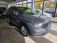 Gebraucht VW Tiguan Move 131 PS (96 kW) 2023 Delfingrau metallic SUV