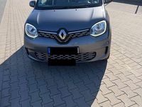 Gebraucht Renault Twingo Vibes 60 kW (82 PS) 2021 Grau Kleinwagen