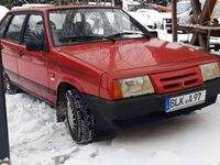 Gebraucht Lada 2109 53 PS (38 kW) 1993 Rot Limousine