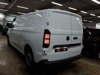 Second-hand VW Transporter 110 CP (80 kW) 2025 Alb Van