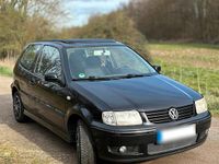Gebraucht VW Polo 74 PS (54 kW) 2001 Schwarz Kleinwagen