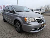 Gebraucht Lancia Voyager S 177 PS (130 kW) 2015 Silber Van / Kleinbus