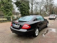 Gebraucht Mercedes CLK200 163 PS (119 kW) 2004 Schwarz Coupé