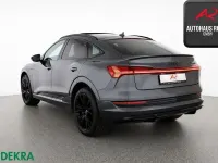 Gebraucht Audi e-tron S-Line 300 kW (408 PS) 2022 Grau SUV