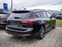 Gebraucht Ford Focus ST-Line 116 PS (85 kW) 2023 Obsidianschwarz Kombi