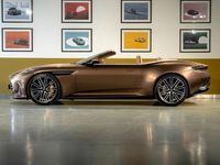 Gebraucht Aston Martin DB12 681 PS (500 kW) 2024 Braun Cabrio