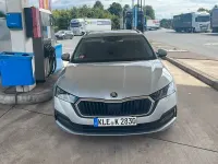 Gebraucht Skoda Octavia Clever 150 PS (110 kW) 2022 Silber Kombi