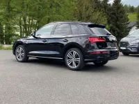Second-hand Audi Q5 S-Line 190 CP (139 kW) 2018 Negru SUV