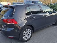 Gebraucht VW Golf VII Trendline 110 PS (80 kW) 2015 Grau Limousine