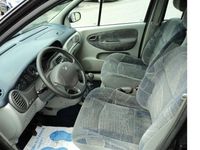 Używany Renault Scénic 107 KM (78 kW) 2000 Niebieski Minivan