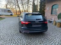 Gebraucht Audi A4 Ambiente 163 PS (119 kW) 2022 Schwarz Kombi