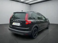 Gebraucht Dacia Jogger Extreme 101 PS (74 kW) 2023 Schwarz Van / Kleinbus
