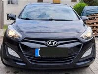 gebraucht Hyundai i30 1.6 CRDi Kombi