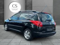 Gebraucht Peugeot 207 95 PS (69 kW) 2011 Schwarz Kombi