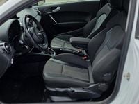 Gebraucht Audi A1 Sport 95 PS (69 kW) 2018 Weiß Kleinwagen