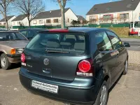 Gebraucht VW Polo 60 PS (44 kW) 2009 Grau Kleinwagen