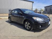 Usata Kia Ceed 90 CV (66 kW) 2010 Nero Utilitaria