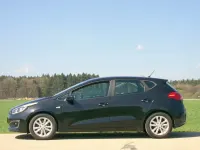 Używany Kia Ceed 99 KM (72 kW) 2017 Czarny Hatchback
