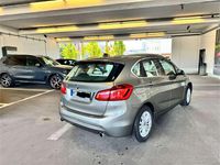 Gebraucht BMW 220 Active Tourer Luxury Line 190 PS (139 kW) 2016 Bronze Van / Kleinbus