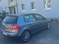 Gebraucht VW Golf V 140 PS (102 kW) 2008 Grau Limousine