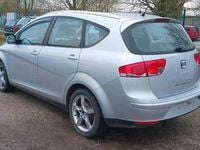 Gebraucht Seat Altea XL 103 PS (75 kW) 2012 Silber Van / Kleinbus