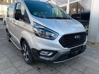 Gebraucht Ford Tourneo 185 PS (136 kW) 2022 Silber Kombi