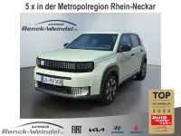 Gebraucht Fiat Grande Panda Icon 101 PS (74 kW) 2025 Blau Kleinwagen