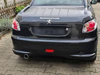 Gebraucht Peugeot 206 CC 109 PS (80 kW) 2003 Schwarz Cabrio
