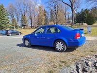 Second-hand VW Bora 115 CP (84 kW) 2001 Albastru Berlinǎ