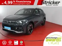 Gebraucht VW Tiguan R-line 150 PS (110 kW) 2025 Uranograu SUV
