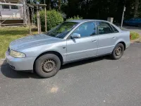 Gebraucht Audi A4 101 PS (74 kW) 2000 Silber Limousine