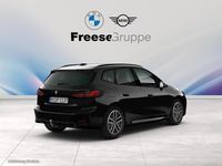 Neu BMW 218 Performance 136 PS (100 kW) 2026 Schwarz Van / Kleinbus