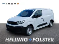 Neu Opel Combo 131 PS (96 kW) 2026 Lackierung weiss icy/typ ausse Van / Kleinbus