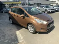 Gebraucht Ford B-MAX Titanium 101 PS (74 kW) 2015 Canyonbraun (metallic) Van / Kleinbus