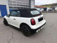 Gebraucht Mini Cooper Classic 119 kW (163 PS) 2025 Weiß Kleinwagen