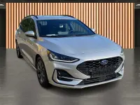 Gebraucht Ford Focus ST-Line X 155 PS (114 kW) 2024 Silber Kombi