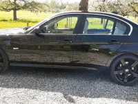 Gebraucht BMW 325 218 PS (160 kW) 2011 Schwarz Limousine
