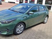 Gebraucht Kia Ceed 101 PS (74 kW) 2024 Grün Kleinwagen