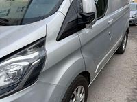 Gebraucht Ford Transit Custom 170 PS (125 kW) 2019 Silber Van / Kleinbus