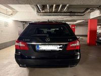 Gebraucht Mercedes E220 Avantgarde 170 PS (125 kW) 2007 Schwarz Kombi
