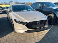 Neu Mazda 3 Exclusive-Line 186 PS (136 kW) 2026 Platinum quartz Limousine